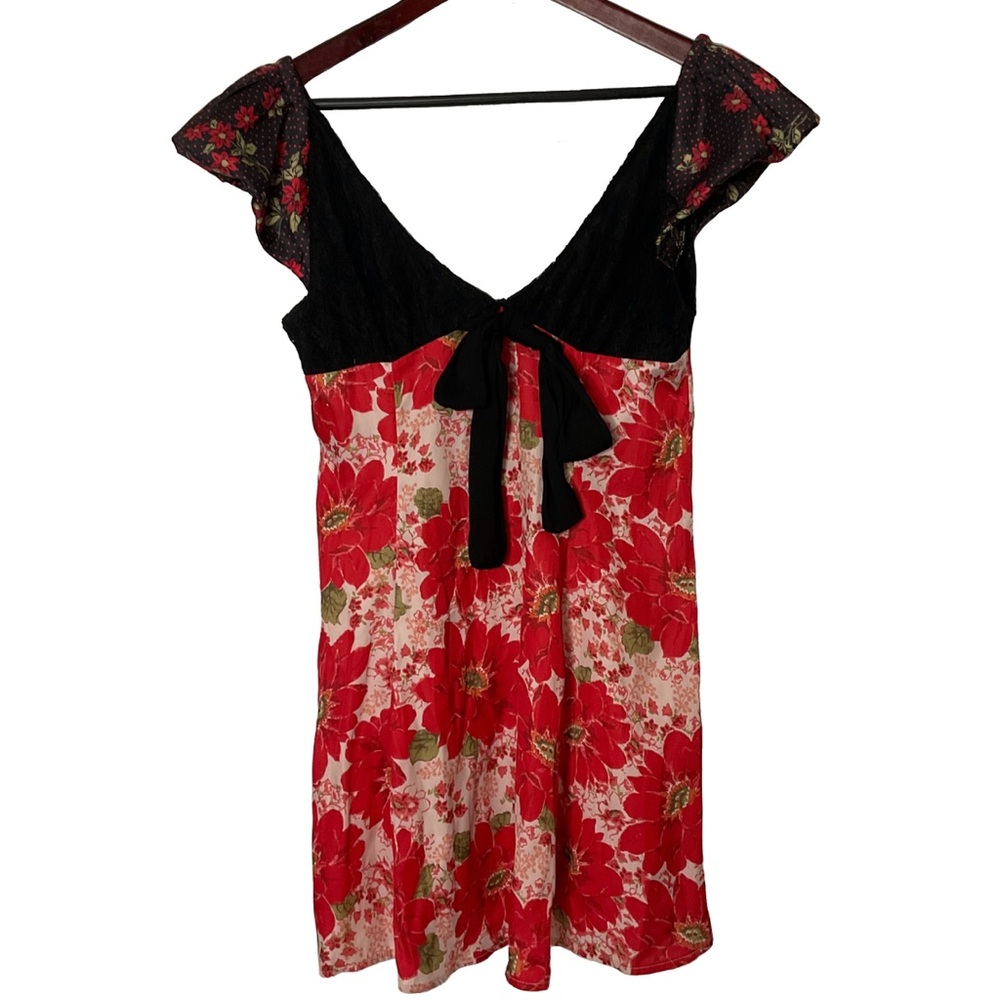 Free People red floral mini dress black bodice, flutter sleeves, waist bow SzM
